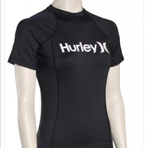 Hurley women’s rashguard